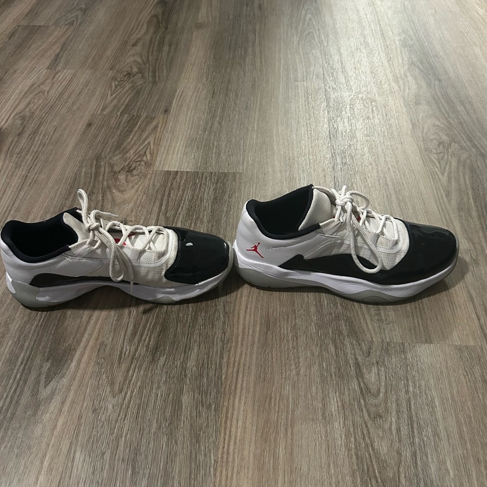 Jordan 11 low CMFT